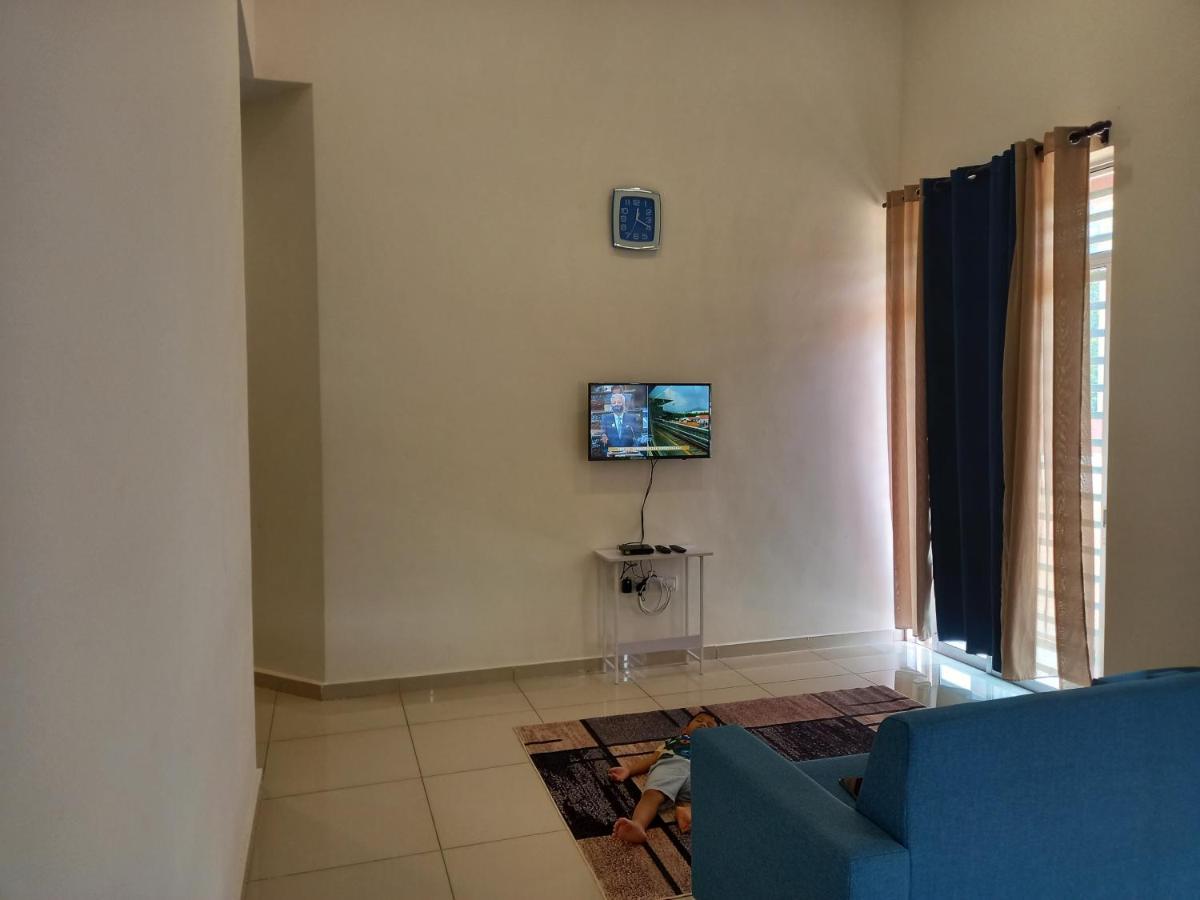 Homestay Zaki D'哲瑞克 外观 照片